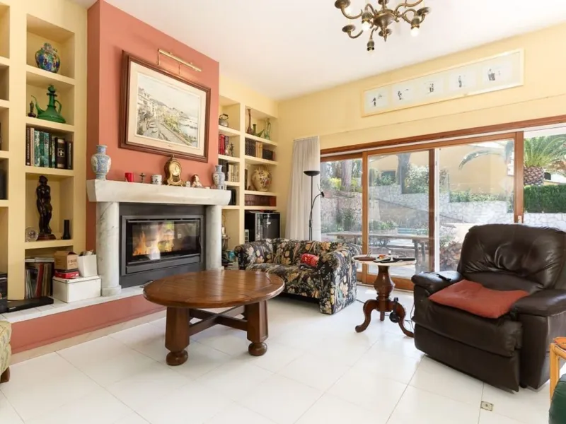 Charming Mediterranean Villa with Pool and Privacy in Calella de Palafrugell