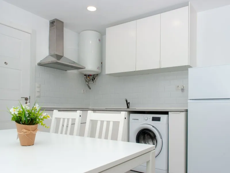 Opportunity on the Costa del Sol! Charming Renovated Apartment with Sea Views in Fuengirola