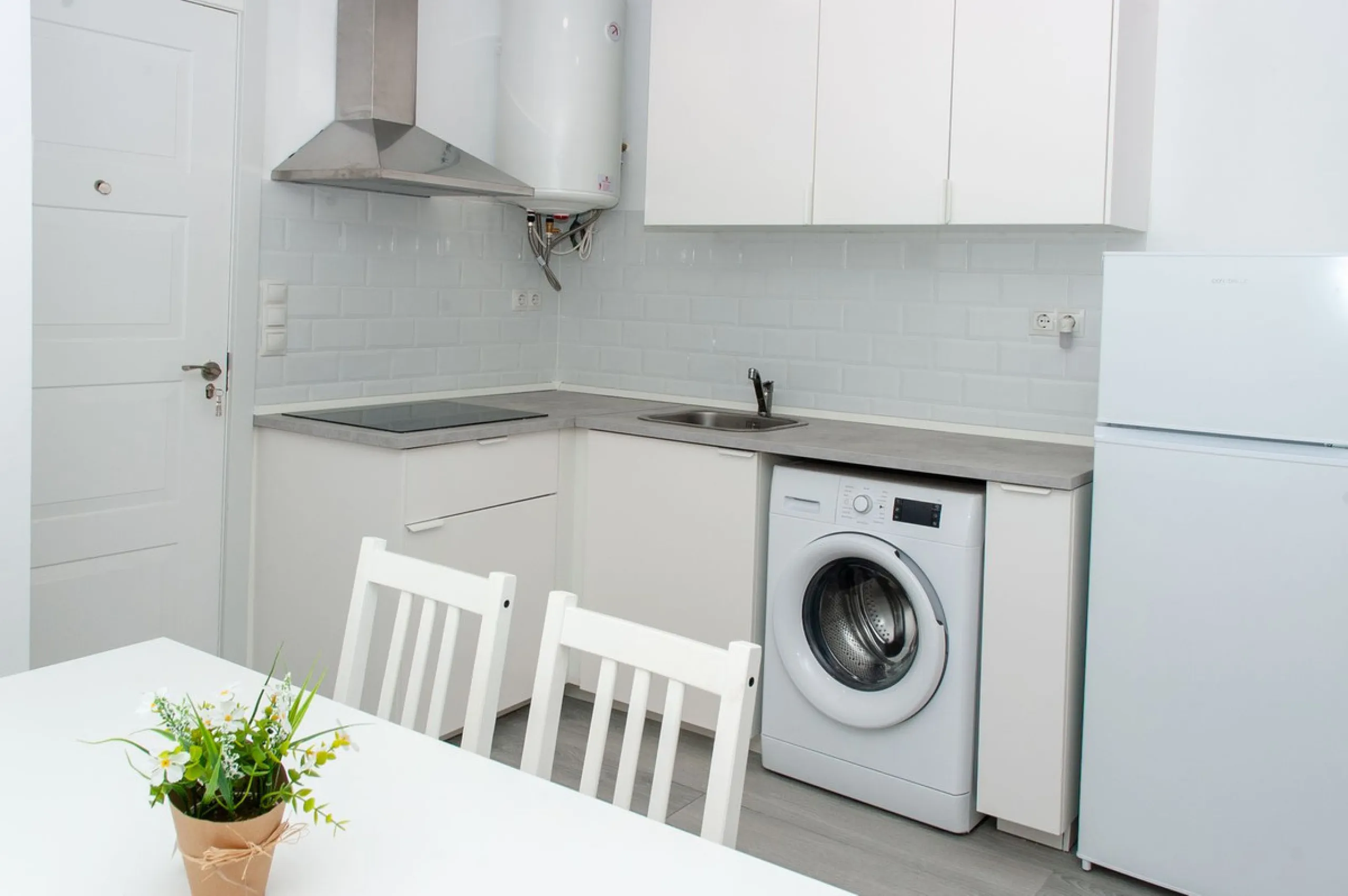 Opportunity on the Costa del Sol! Charming Renovated Apartment with Sea Views in Fuengirola