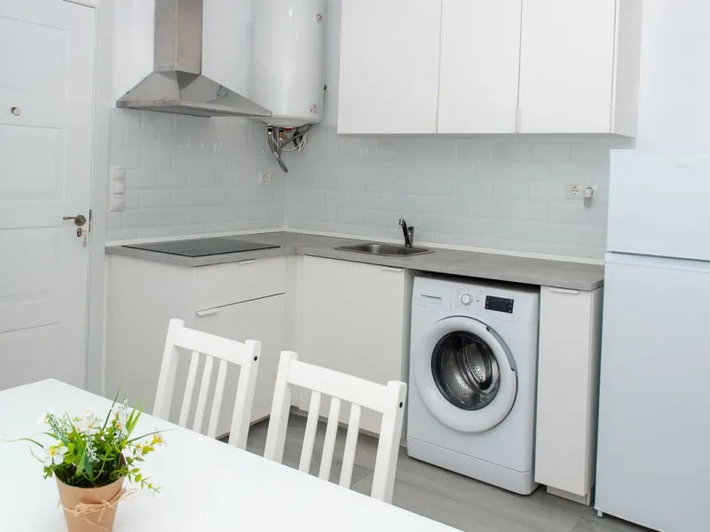 Opportunity on the Costa del Sol! Charming Renovated Apartment with Sea Views in Fuengirola