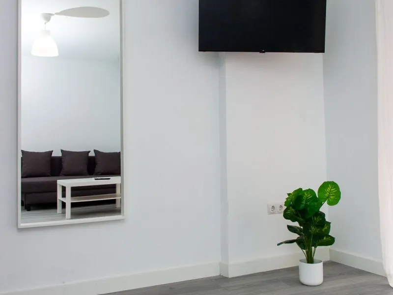 Opportunity on the Costa del Sol! Charming Renovated Apartment with Sea Views in Fuengirola