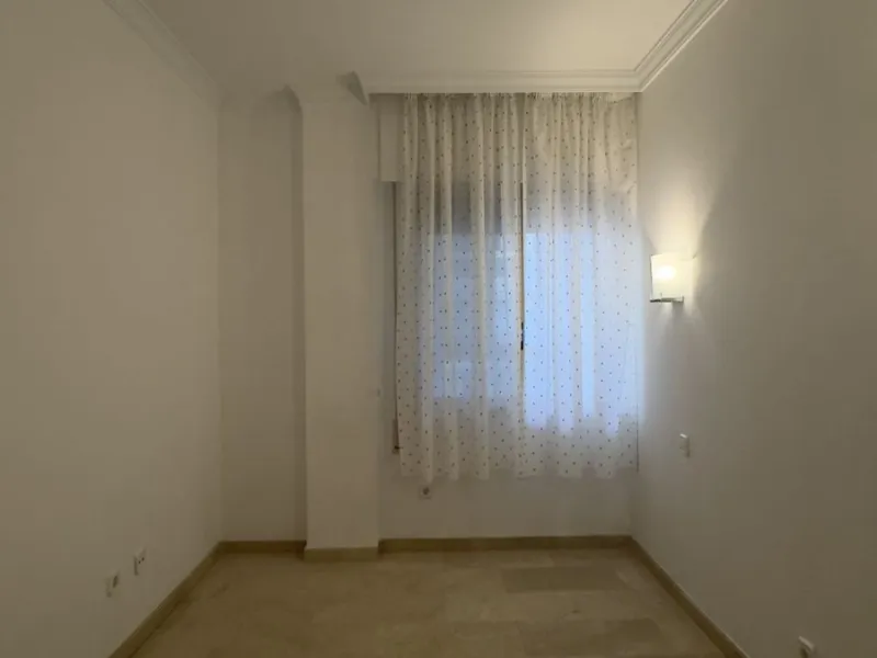 Wake up to the sound of the waves and enjoy Marbella's iconic lifestyle in this beautifully located 1-bedroom apartment, set on the first line of the beach in the very center of town.
