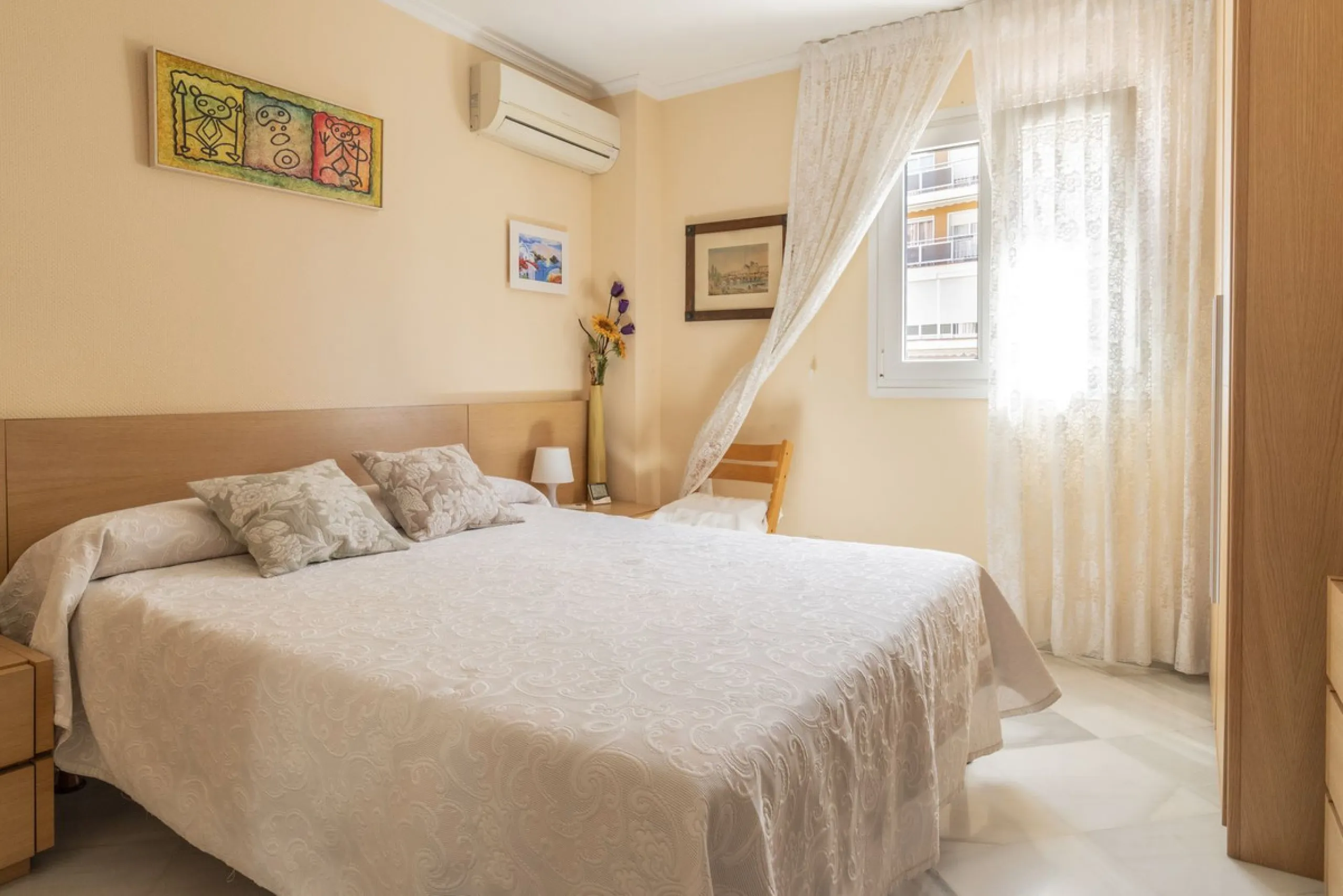 Apartment - Middle Floor Apartment в продаже в Málaga, Málaga. В доме 4 спален и 4 ванных комнат. Площадь дома 221 м²