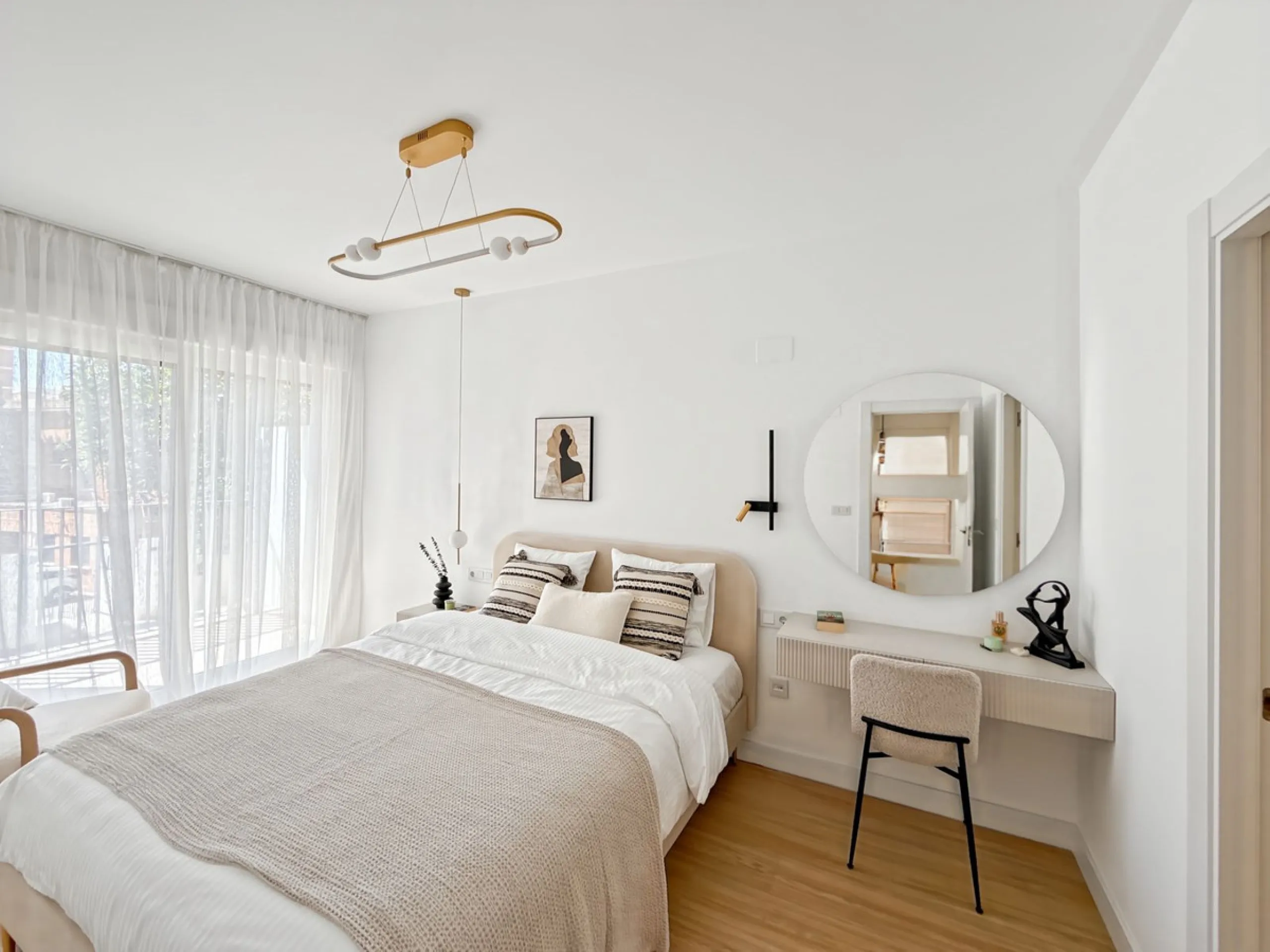 Apartment - Middle Floor Apartment в продаже в Málaga, Málaga. В доме 2 спален и 2 ванных комнат. Площадь дома 72 м²