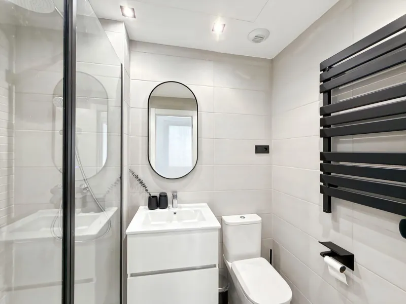 Apartment - Middle Floor Apartment в продаже в Málaga, Málaga. В доме 2 спален и 2 ванных комнат. Площадь дома 72 м²