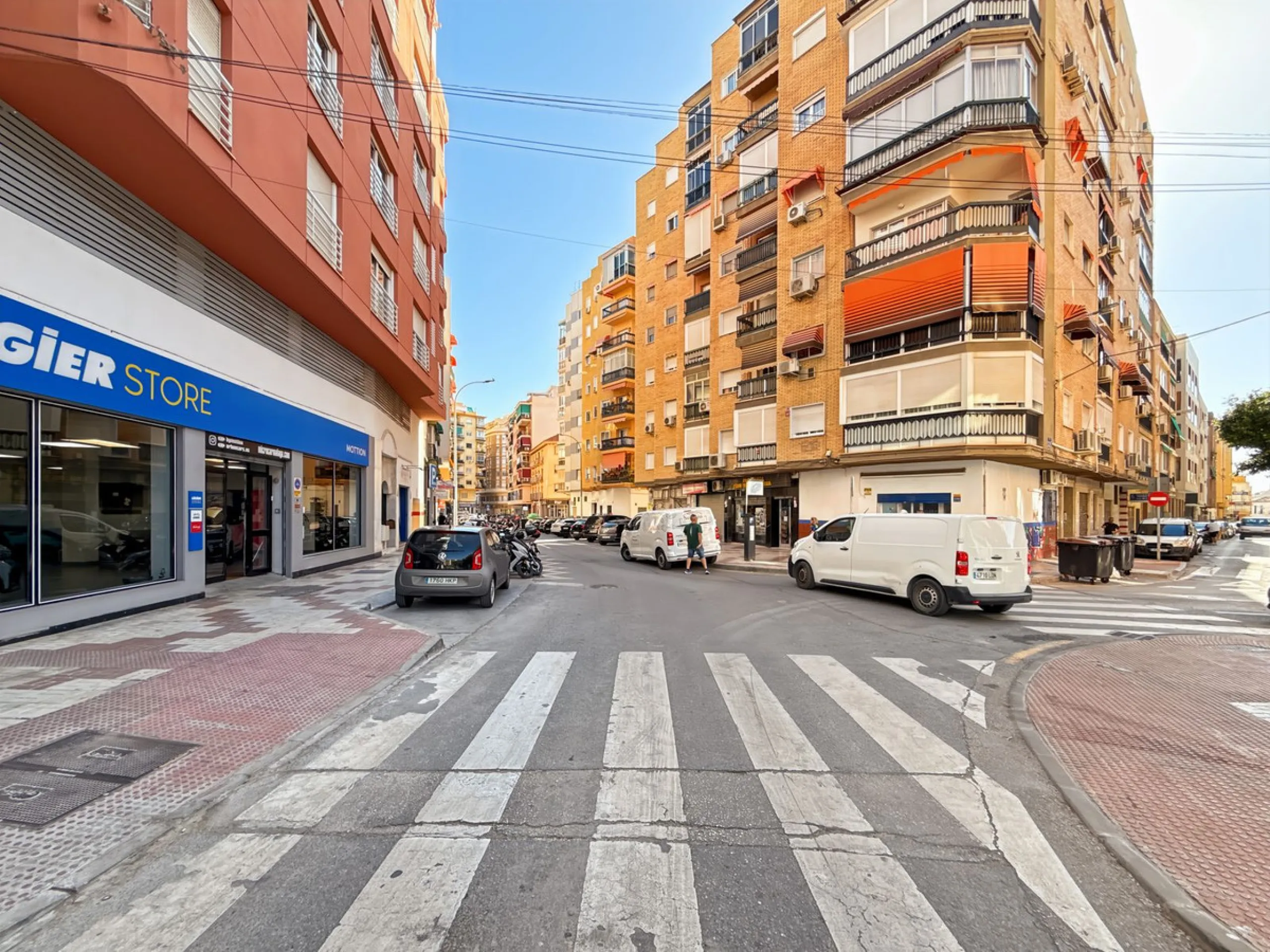 Apartment - Middle Floor Apartment в продаже в Málaga, Málaga. В доме 2 спален и 2 ванных комнат. Площадь дома 72 м²