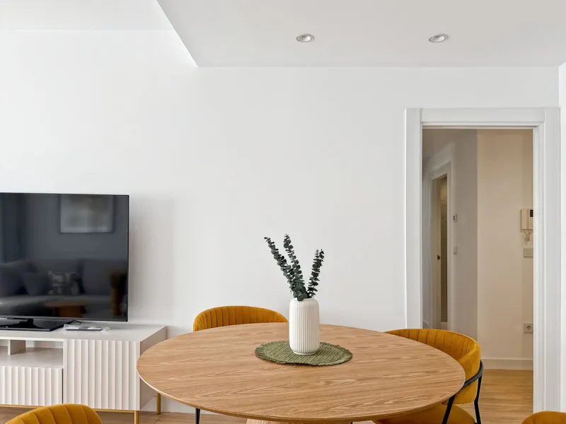 Apartment - Middle Floor Apartment в продаже в Málaga, Málaga. В доме 2 спален и 2 ванных комнат. Площадь дома 72 м²