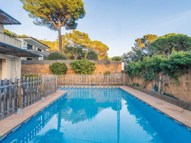 Mediterranean Villa with Pool Next to the Forest and Beaches of Calella de Palafrugell