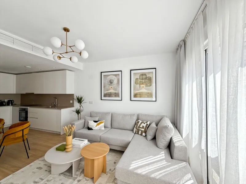 Apartment - Middle Floor Apartment в продаже в Málaga, Málaga. В доме 2 спален и 2 ванных комнат. Площадь дома 72 м²