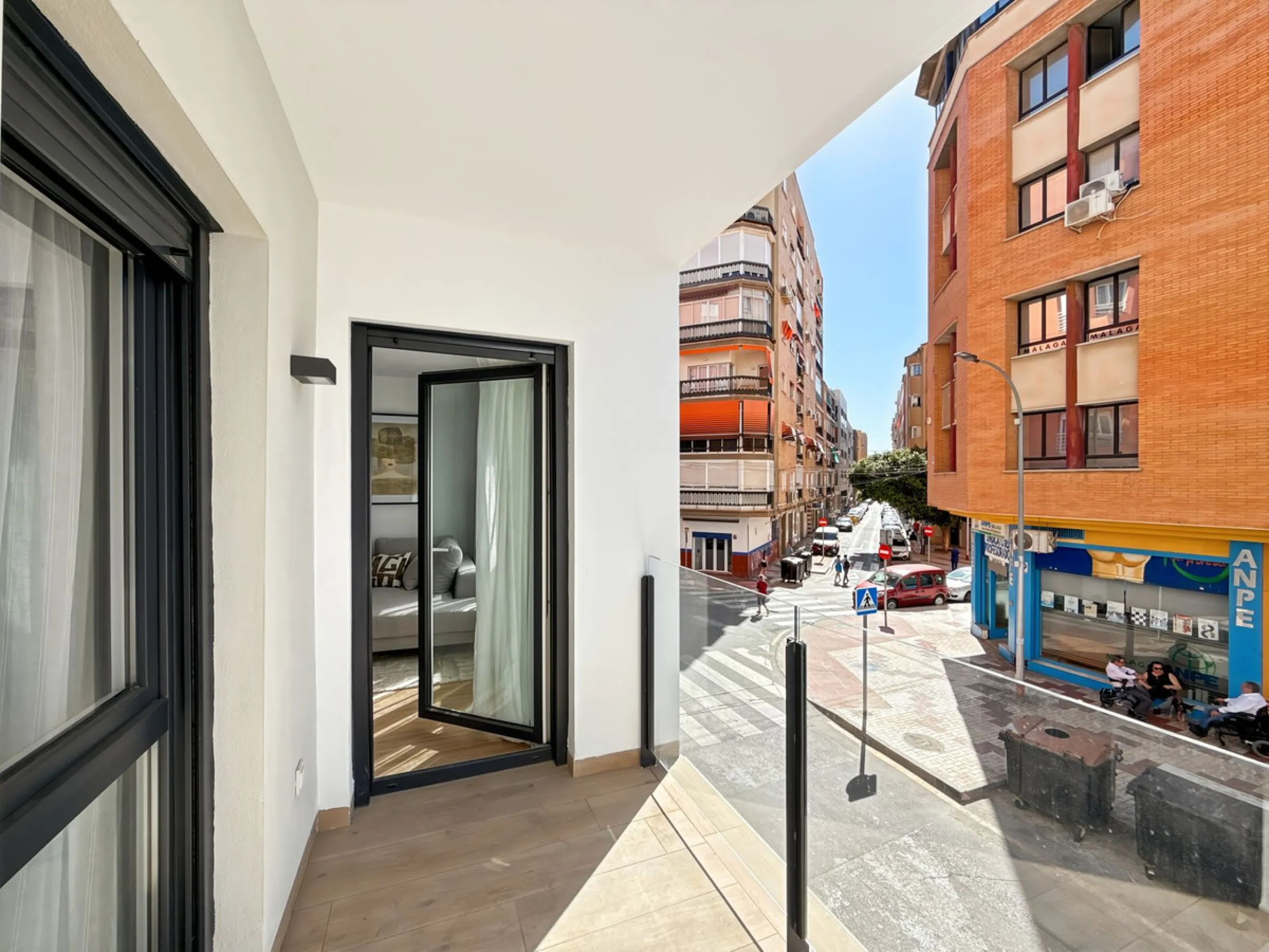 Apartment - Middle Floor Apartment в продаже в Málaga, Málaga. В доме 2 спален и 2 ванных комнат. Площадь дома 72 м²