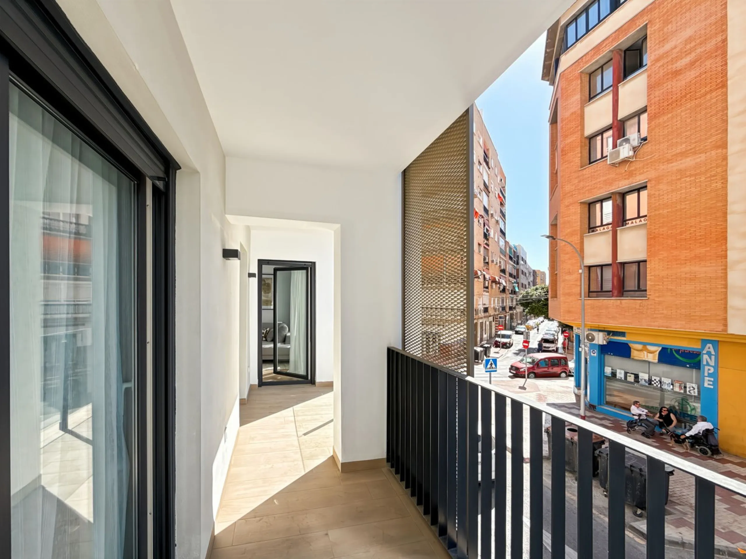 Apartment - Middle Floor Apartment в продаже в Málaga, Málaga. В доме 2 спален и 2 ванных комнат. Площадь дома 72 м²
