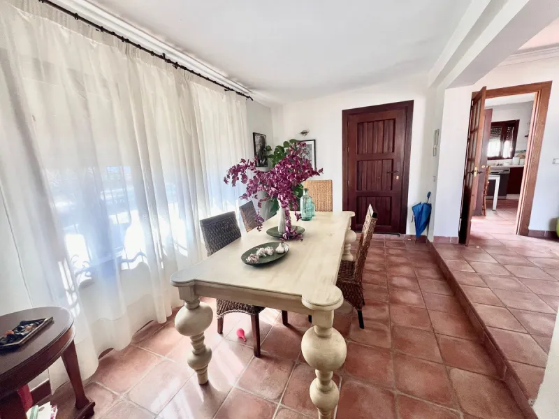 House for sale in Nueva Andalucía.