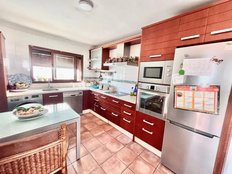 House for sale in Nueva Andalucía.