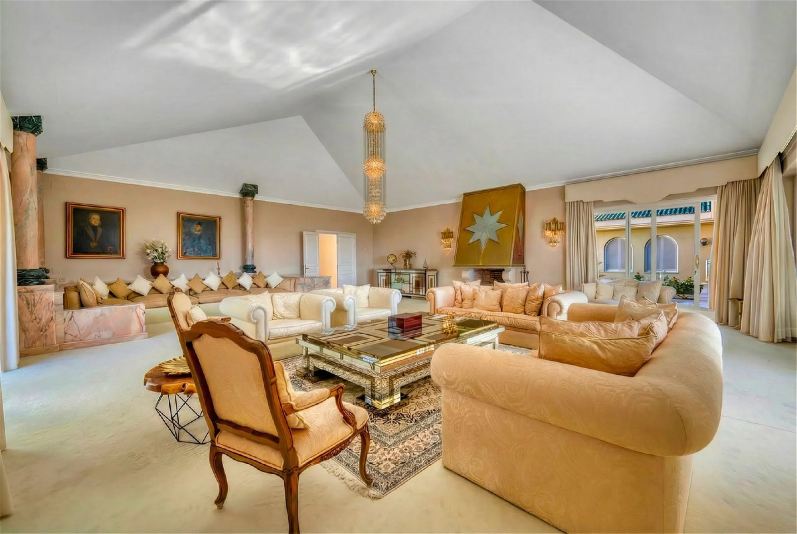 EXCEPTIONAL VILLA  WITH PANORAMIC SEA VIEWS
