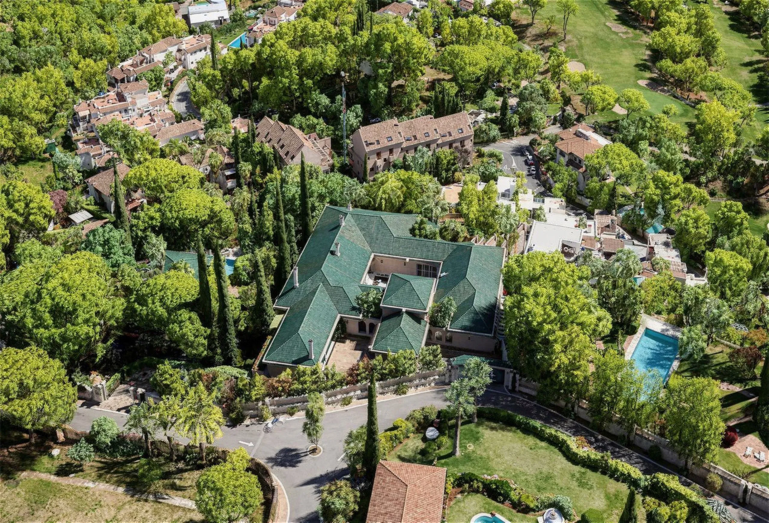 EXCEPTIONAL VILLA  WITH PANORAMIC SEA VIEWS