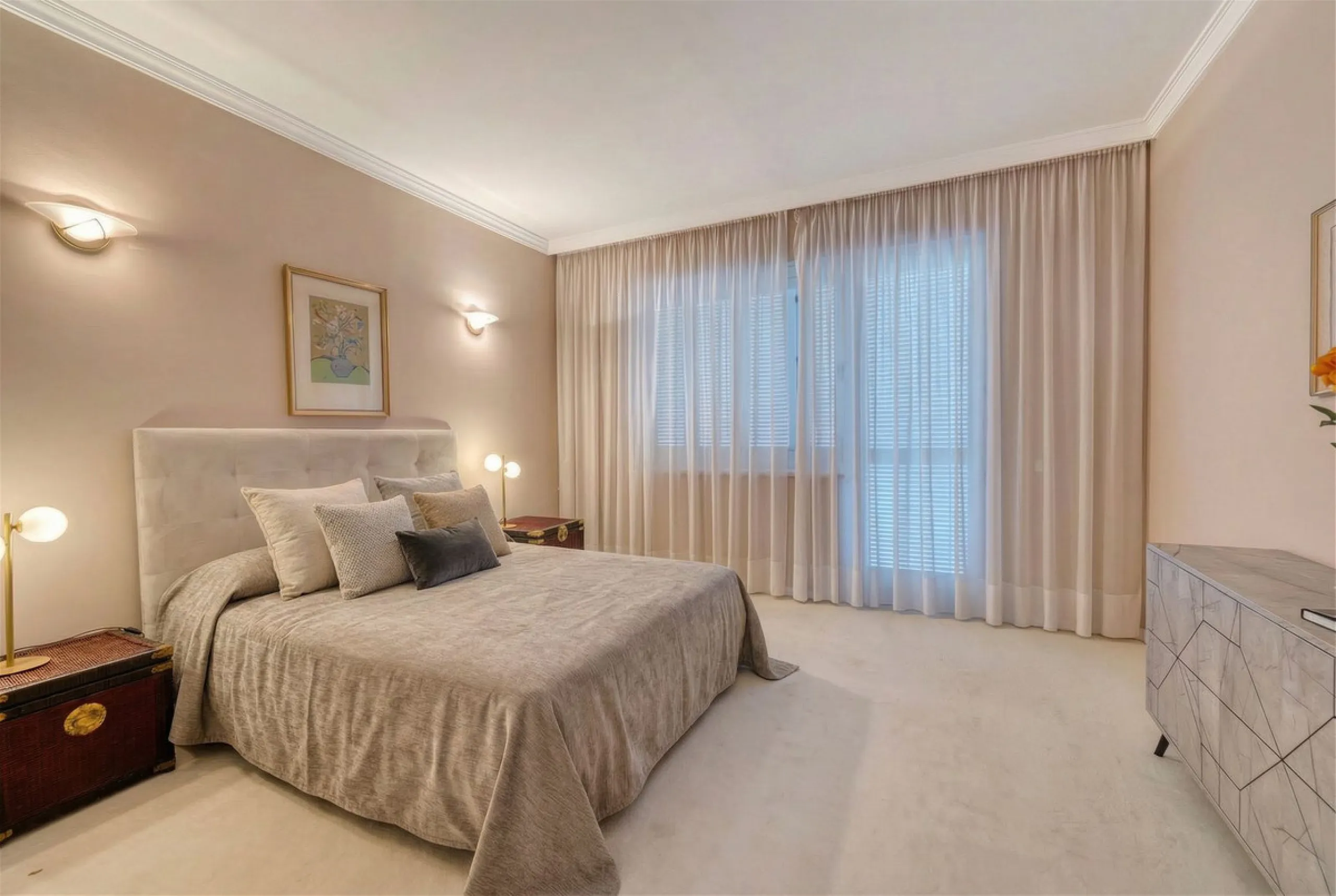 EXCEPTIONAL VILLA  WITH PANORAMIC SEA VIEWS