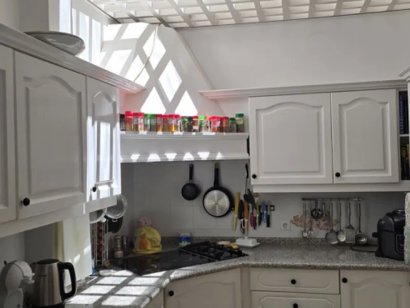 Apartment - Duplex в продаже в El Paraiso, Málaga. В доме 2 спален и 3 ванных комнат. Площадь дома 126 м²