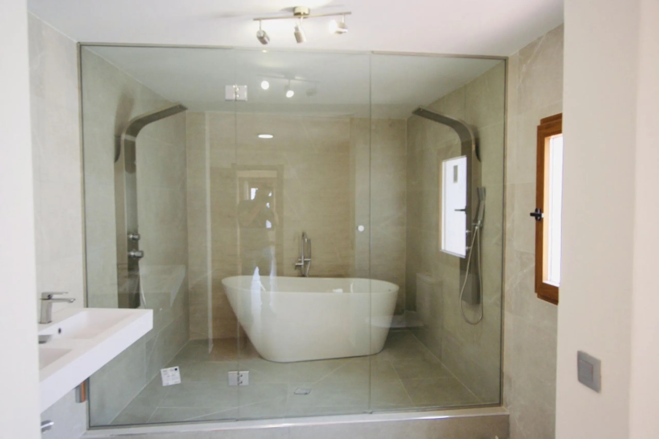 Renovated Traditional Townhouse