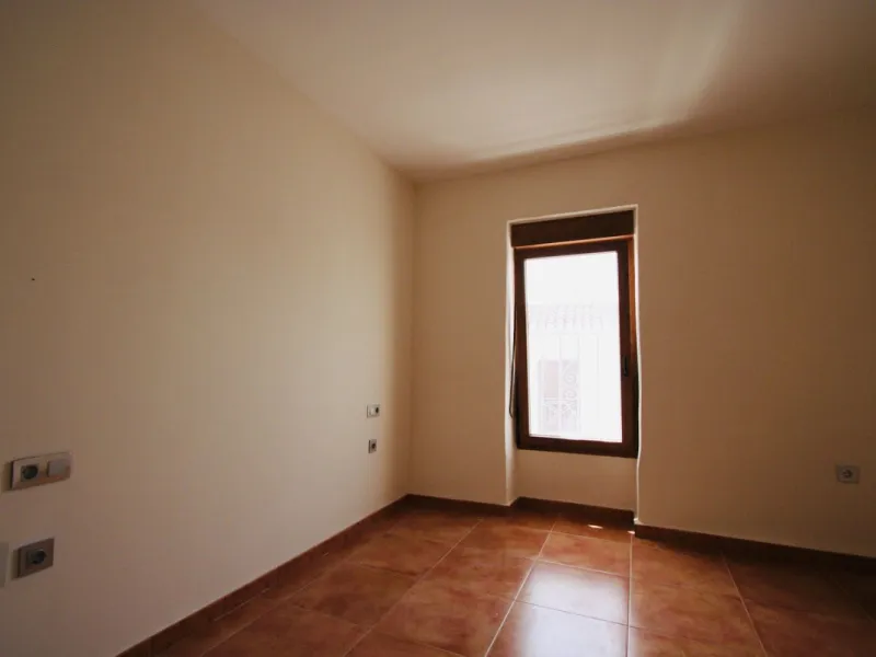 Renovated Traditional Townhouse