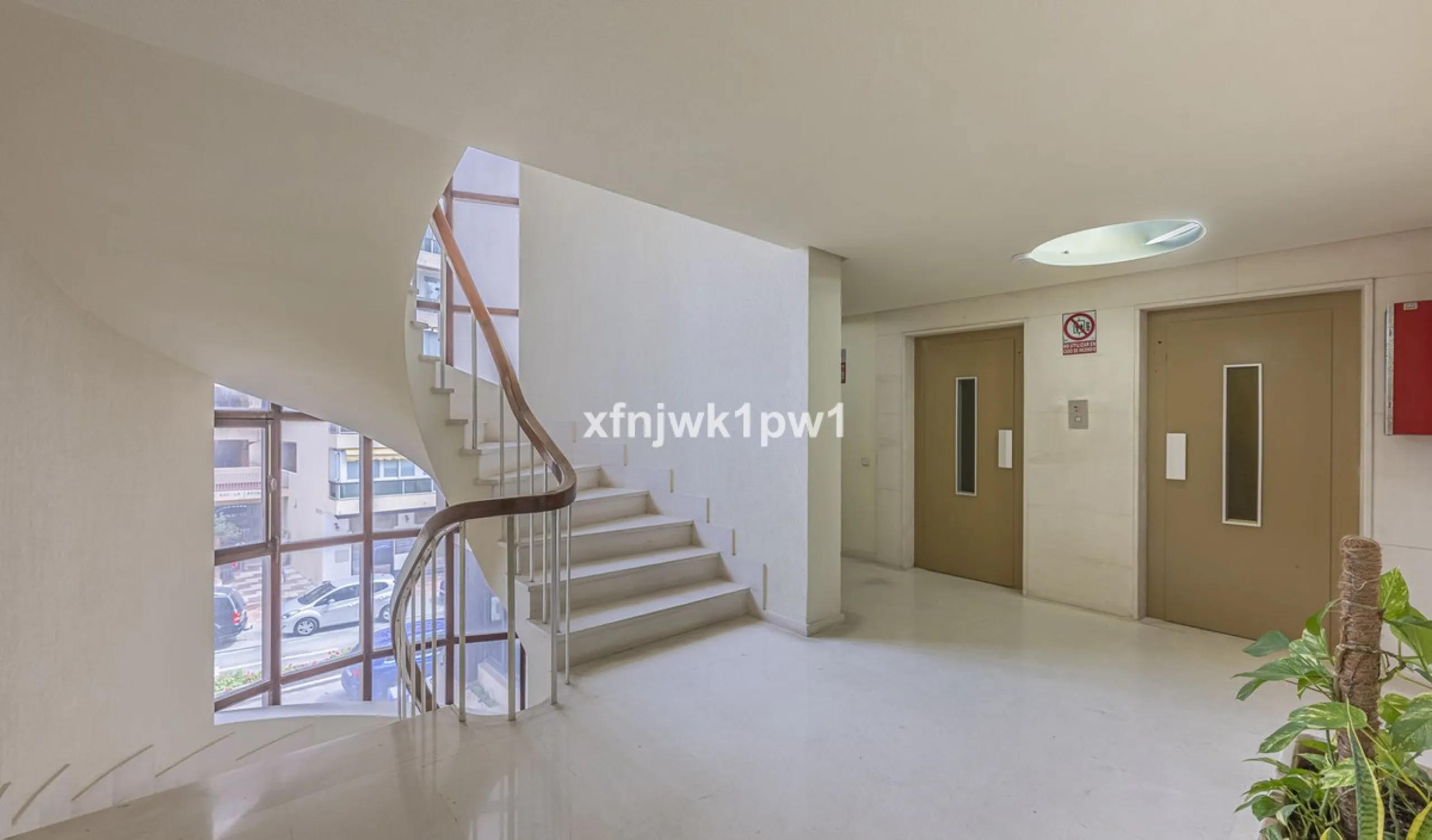 Luxury Home in the Heart of Marbella – Fully Renovated with Sea Views