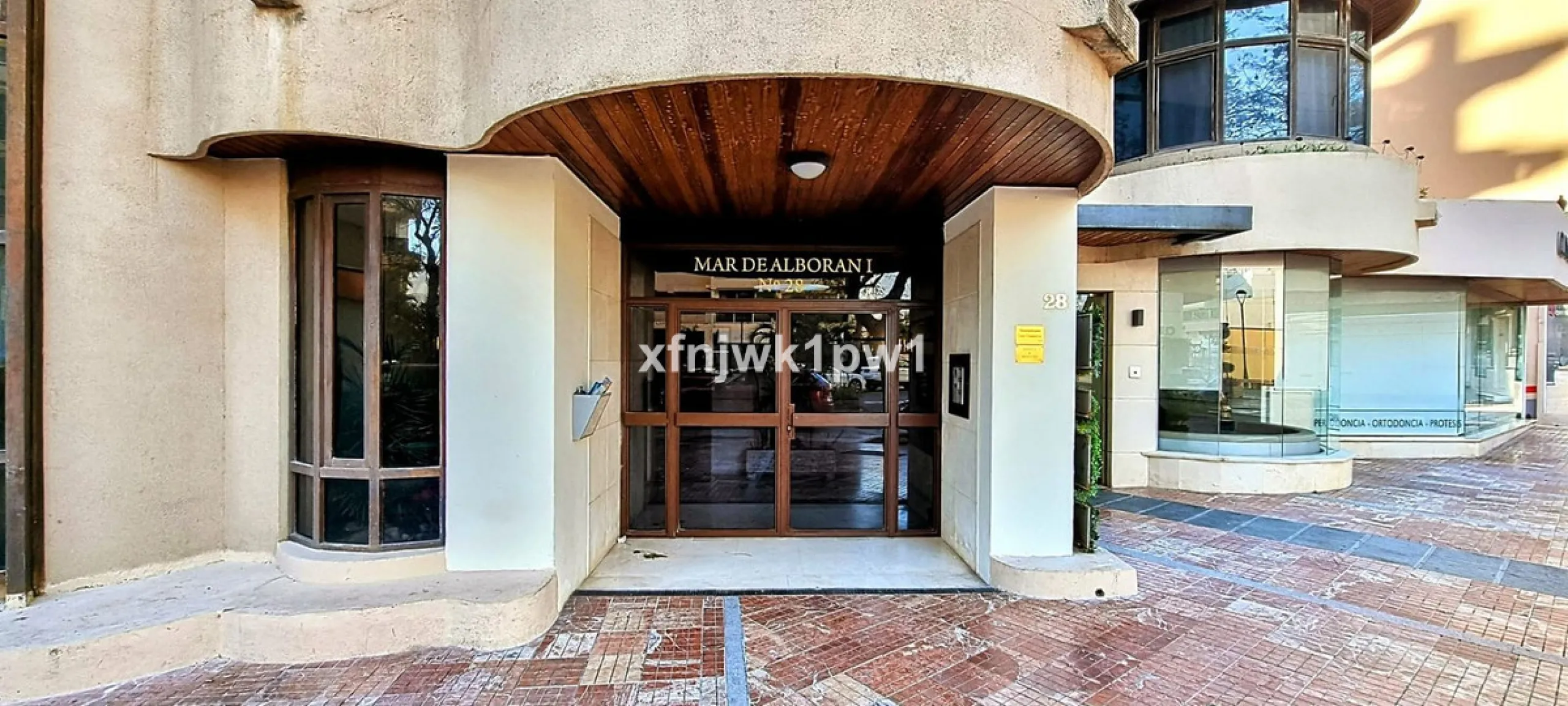 Luxury Home in the Heart of Marbella – Fully Renovated with Sea Views