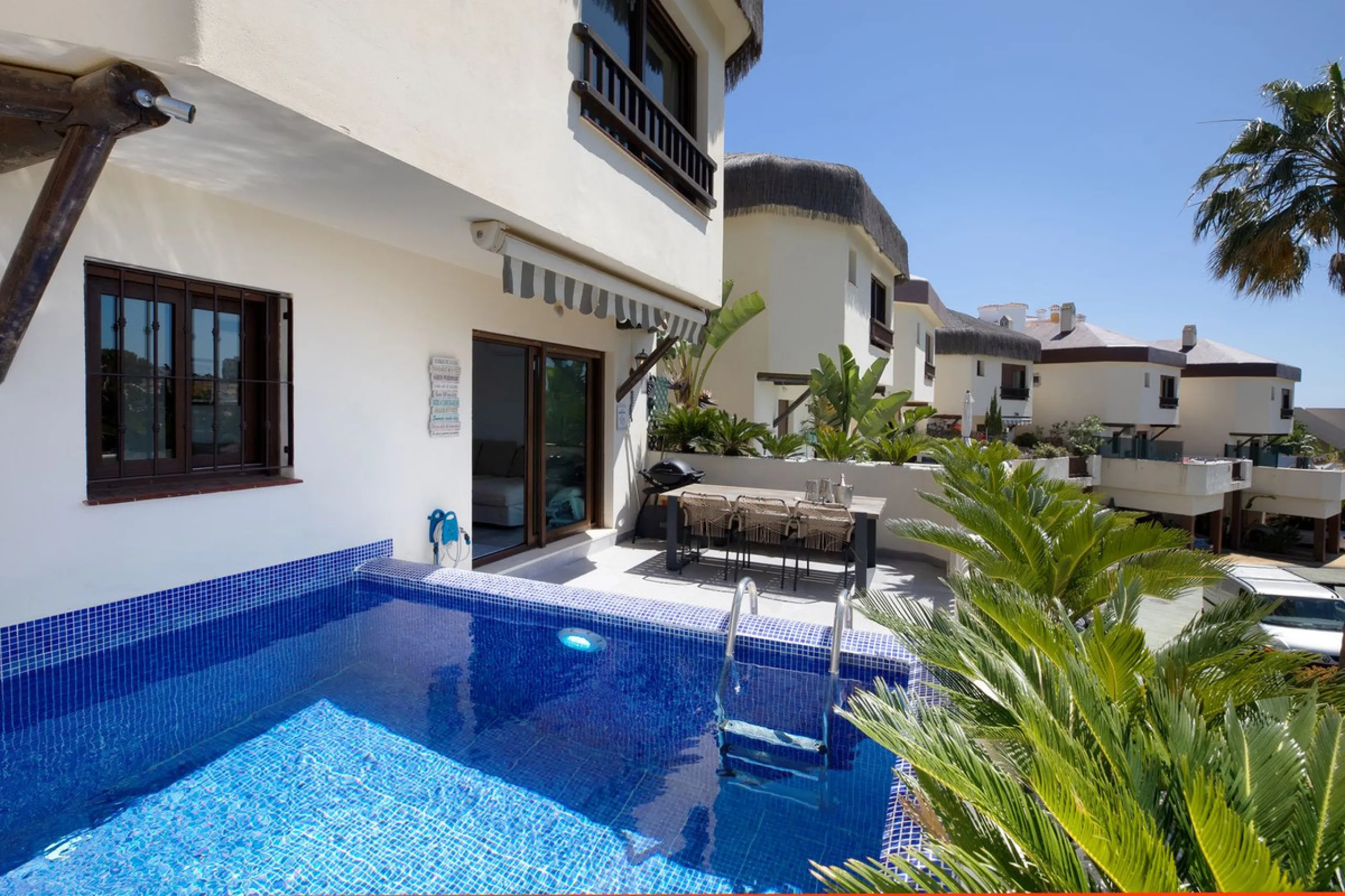 Elegant 3-Bedroom Semi-Detached House with Private Pool, Golf Views & Dream Location – Marbella