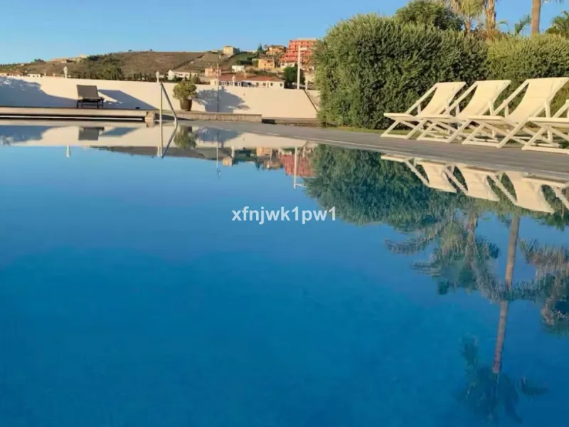Exceptional Luxury Estate Near Sotogrande – Rare 10,000 m² Plot with Sea Views