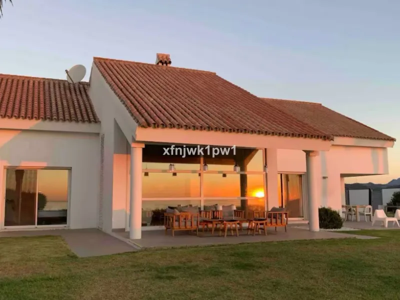 Exceptional Luxury Estate Near Sotogrande – Rare 10,000 m² Plot with Sea Views