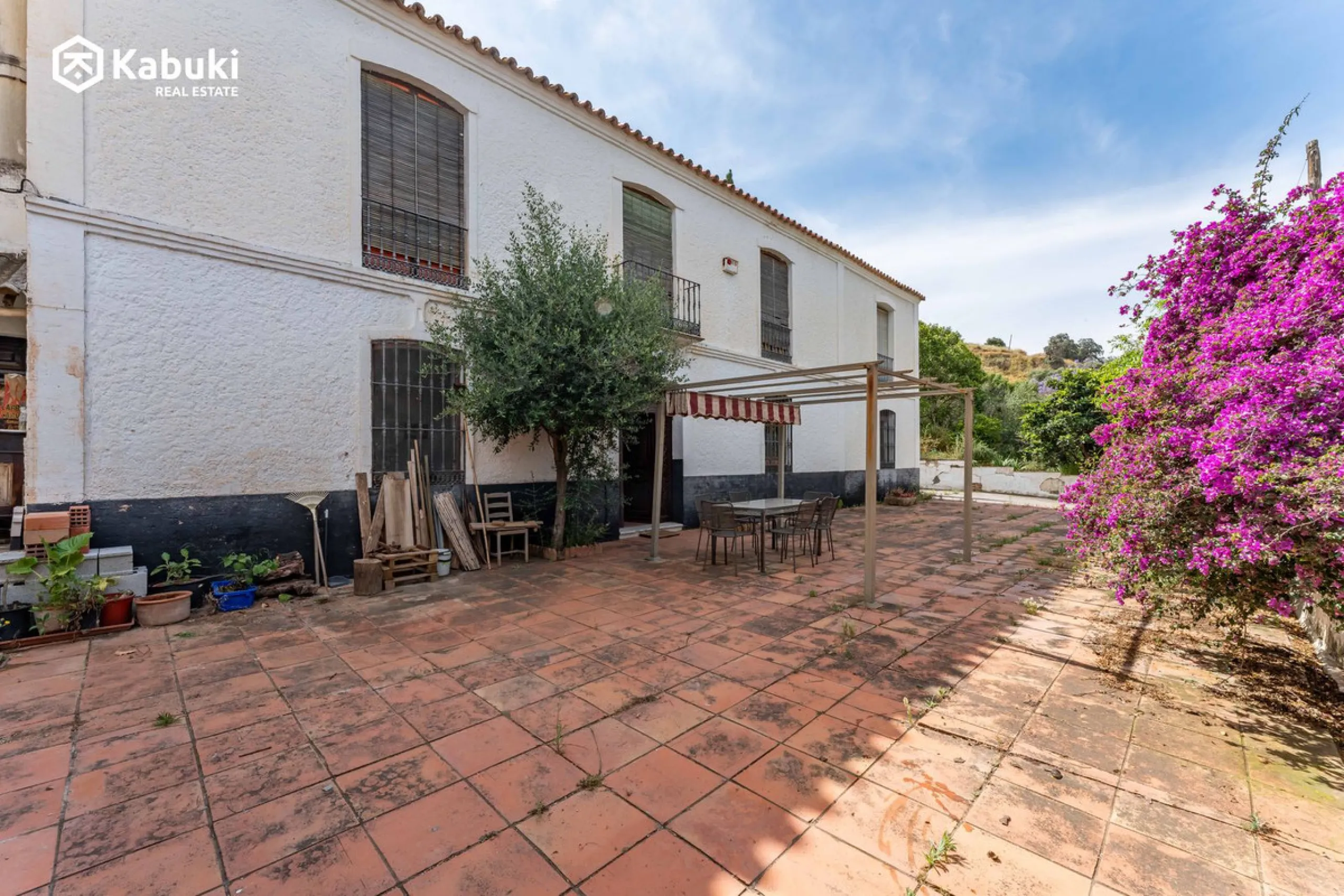 TRADITIONAL CORTIJO IN CAMPANILLAS – HIGH-POTENTIAL RESIDENTIAL & TOURISM PROJECT