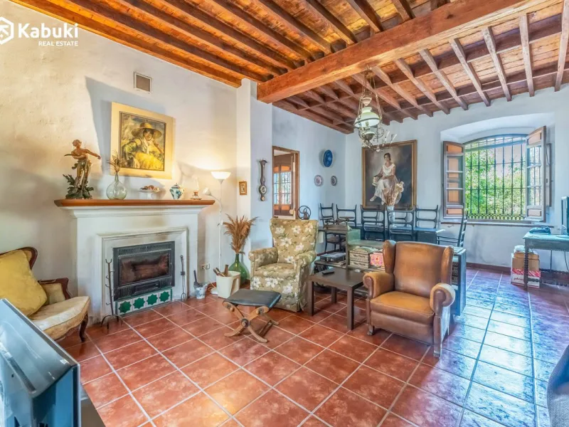 TRADITIONAL CORTIJO IN CAMPANILLAS – HIGH-POTENTIAL RESIDENTIAL & TOURISM PROJECT