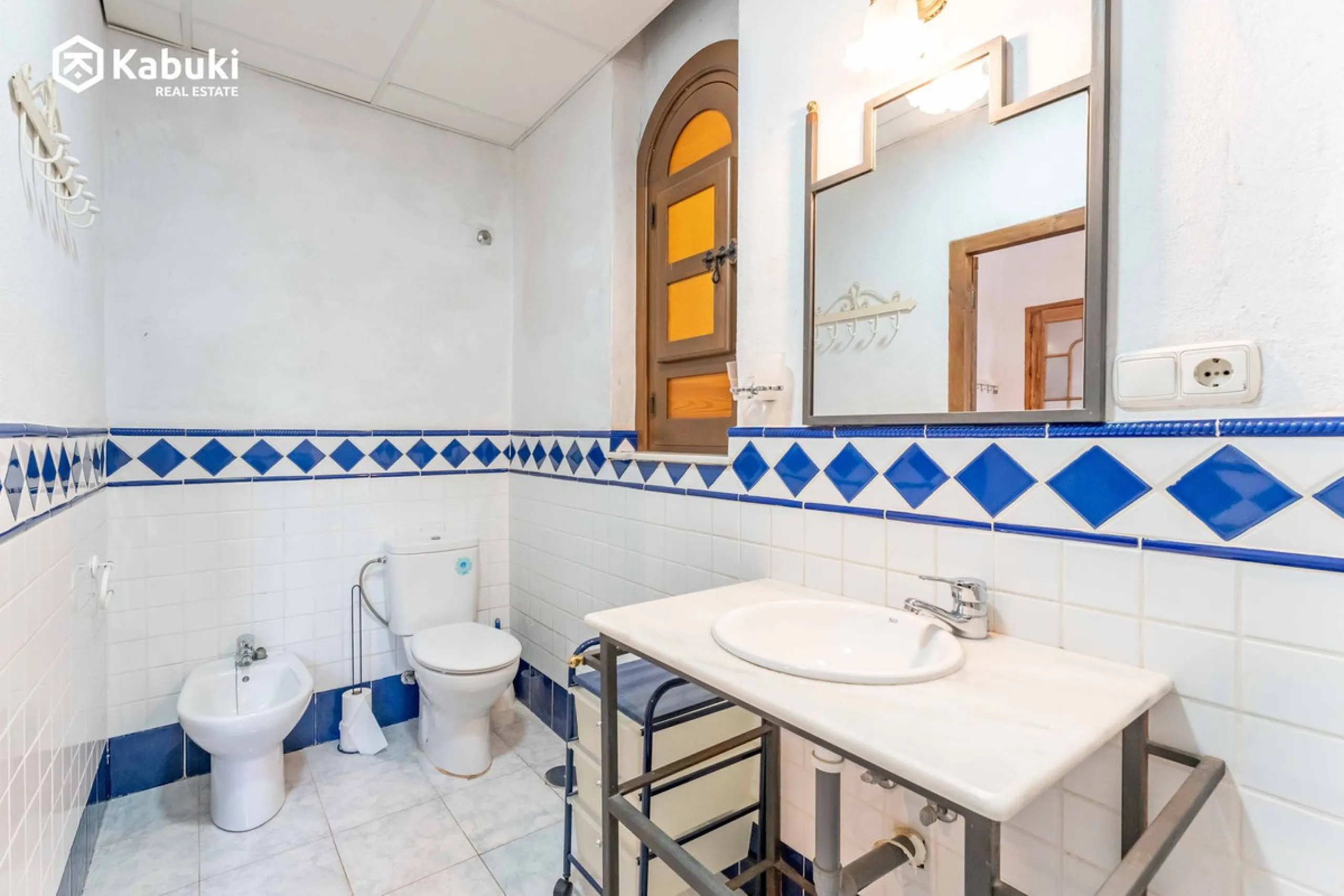 TRADITIONAL CORTIJO IN CAMPANILLAS – HIGH-POTENTIAL RESIDENTIAL & TOURISM PROJECT