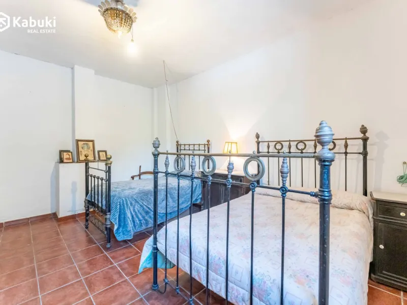 TRADITIONAL CORTIJO IN CAMPANILLAS – HIGH-POTENTIAL RESIDENTIAL & TOURISM PROJECT