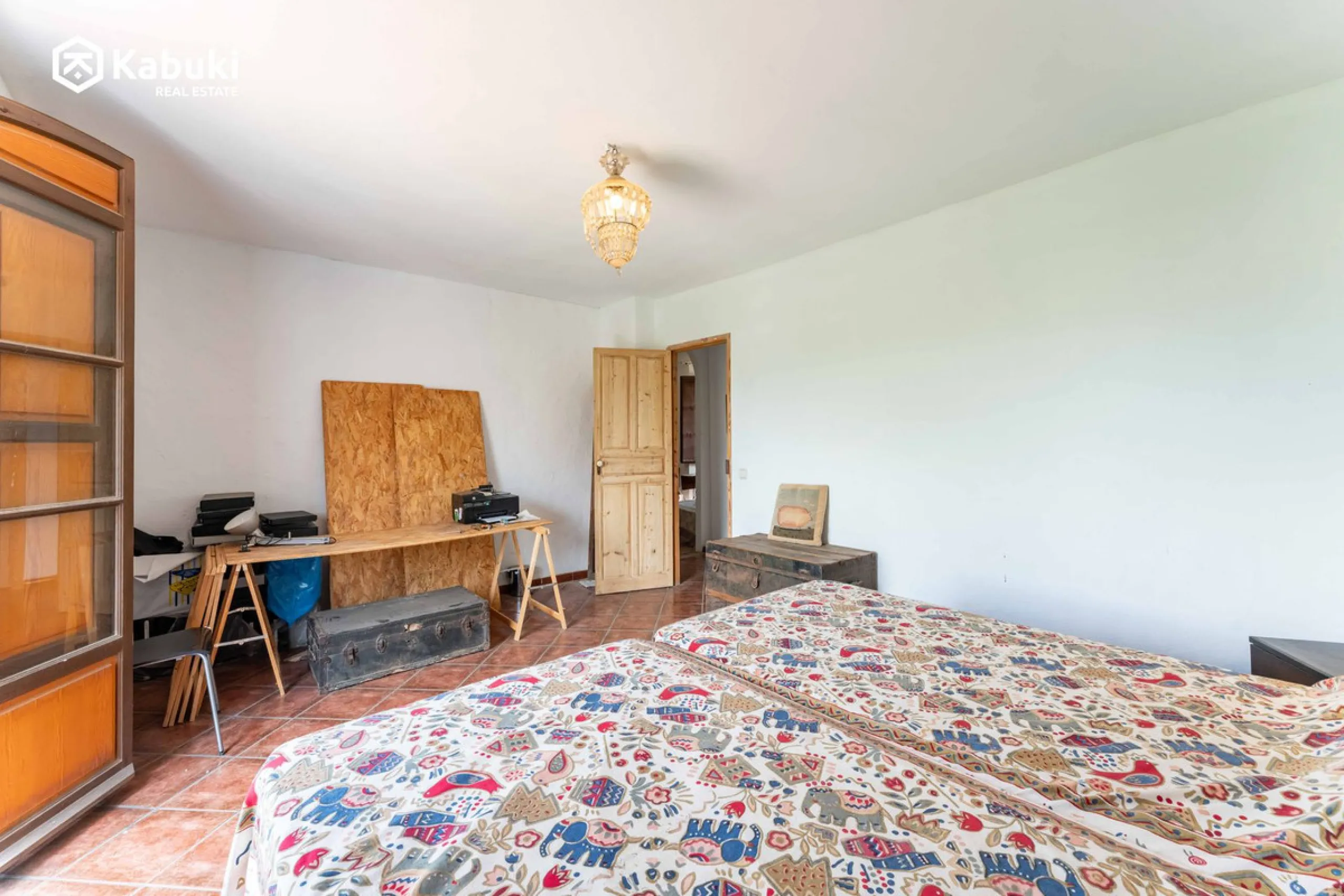 TRADITIONAL CORTIJO IN CAMPANILLAS – HIGH-POTENTIAL RESIDENTIAL & TOURISM PROJECT