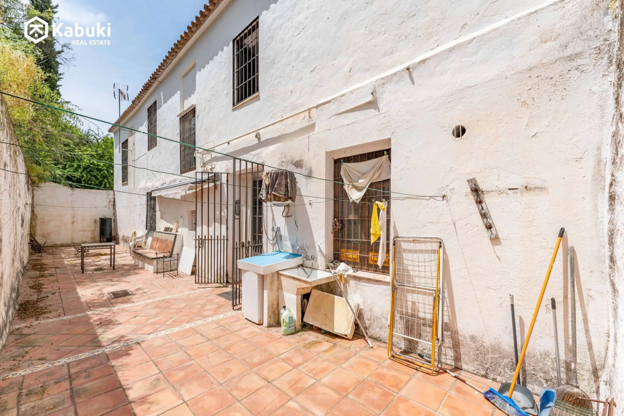 TRADITIONAL CORTIJO IN CAMPANILLAS – HIGH-POTENTIAL RESIDENTIAL & TOURISM PROJECT