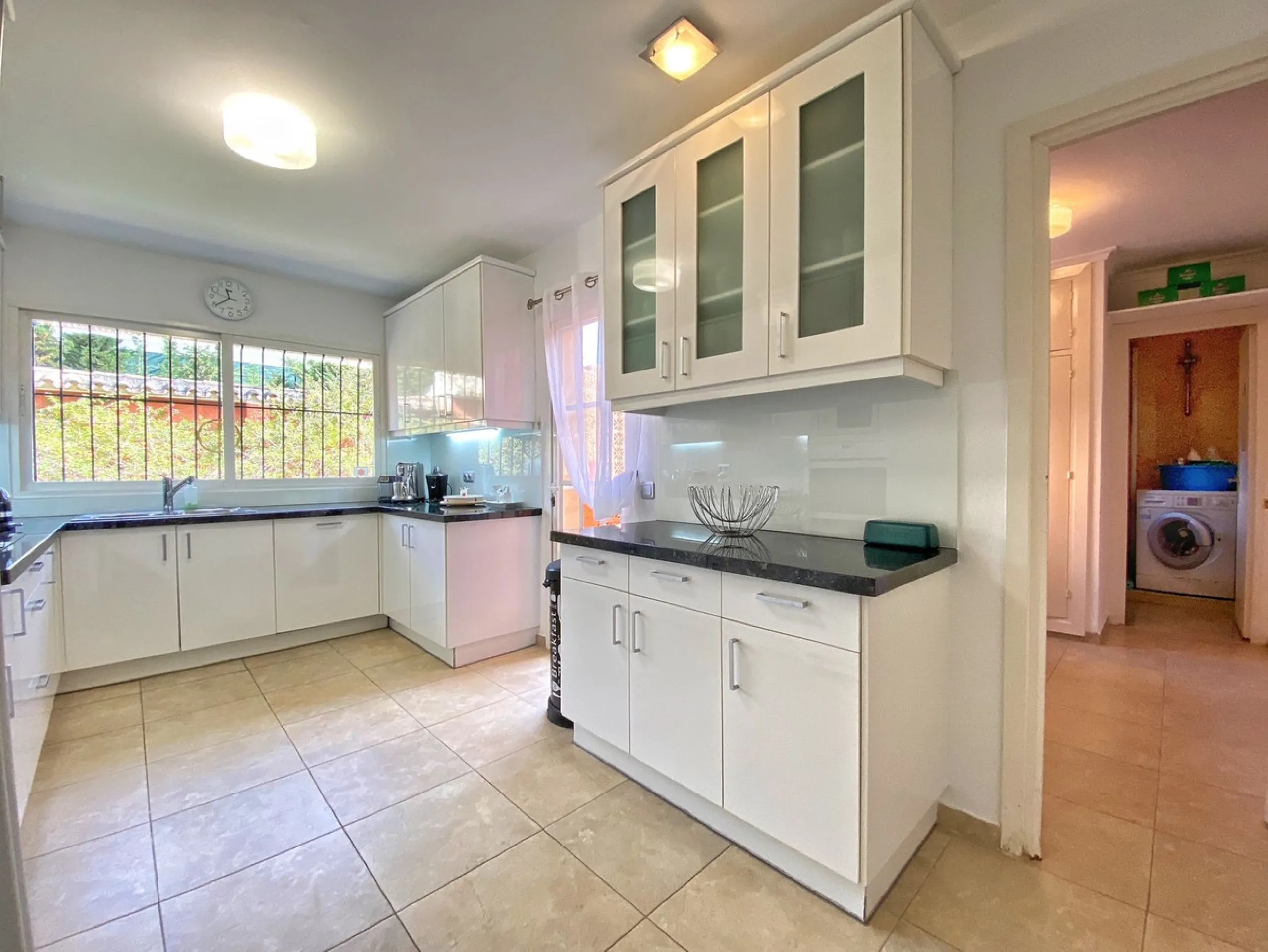 **Detached Villa  in Rocio de Nagueles  **