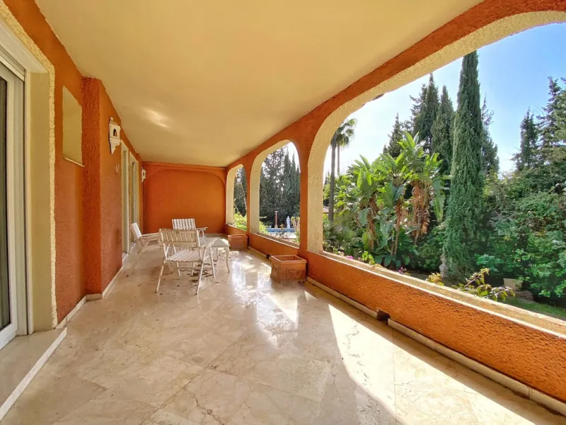 **Detached Villa  in Rocio de Nagueles  **