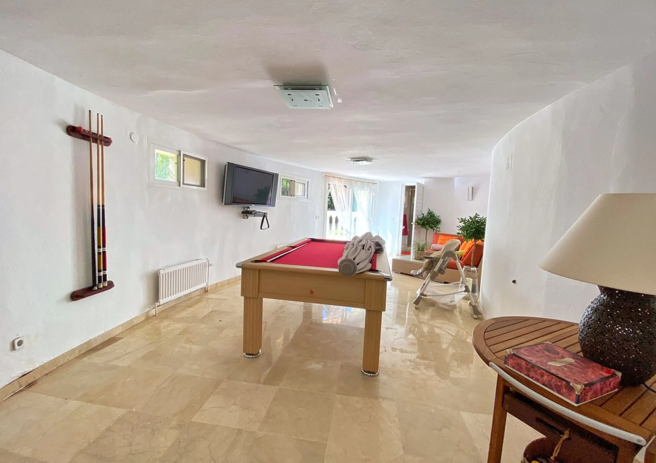 **Detached Villa  in Rocio de Nagueles  **
