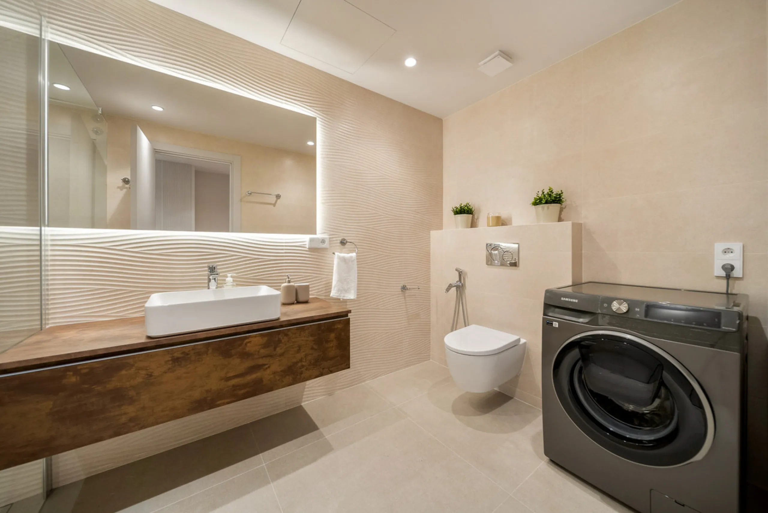 Apartment - Ground Floor Apartment в продаже в Marbella, Málaga. В доме 3 спален и 2 ванных комнат. Площадь дома 162 м²
