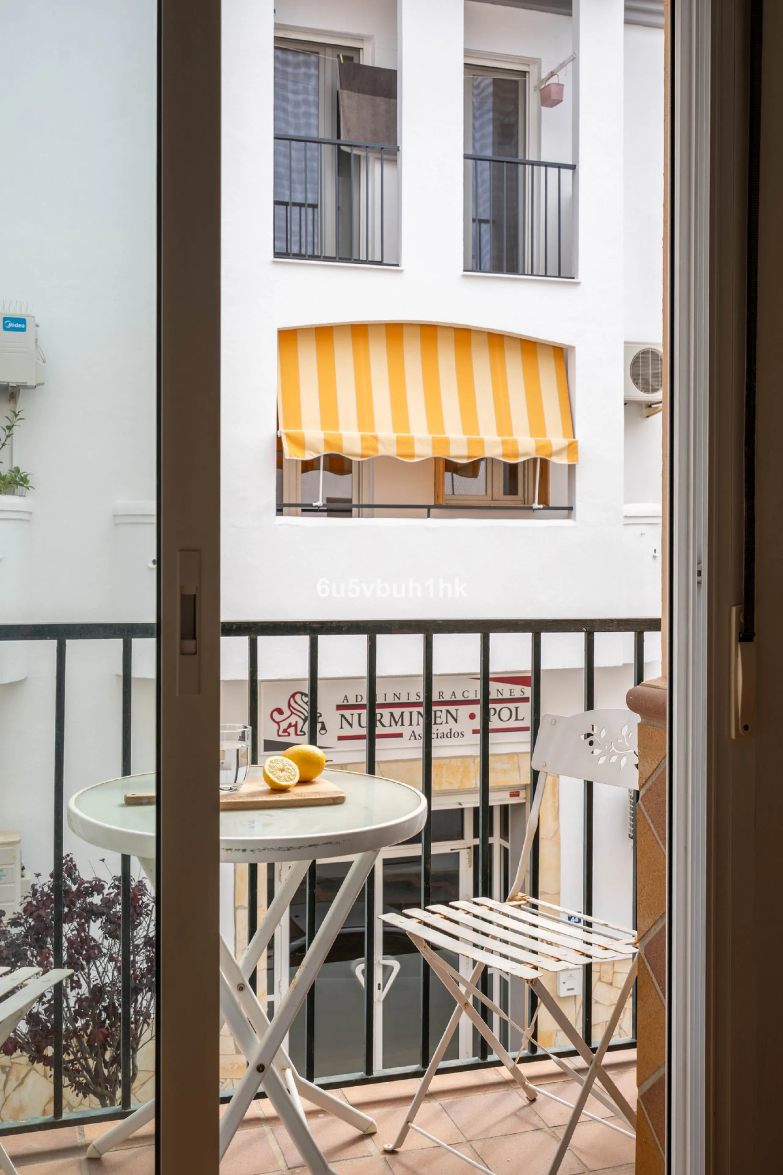 House - Townhouse в продаже в Mijas, Málaga. В доме 2 спален и 1 ванных комнат. Площадь дома 90 м²