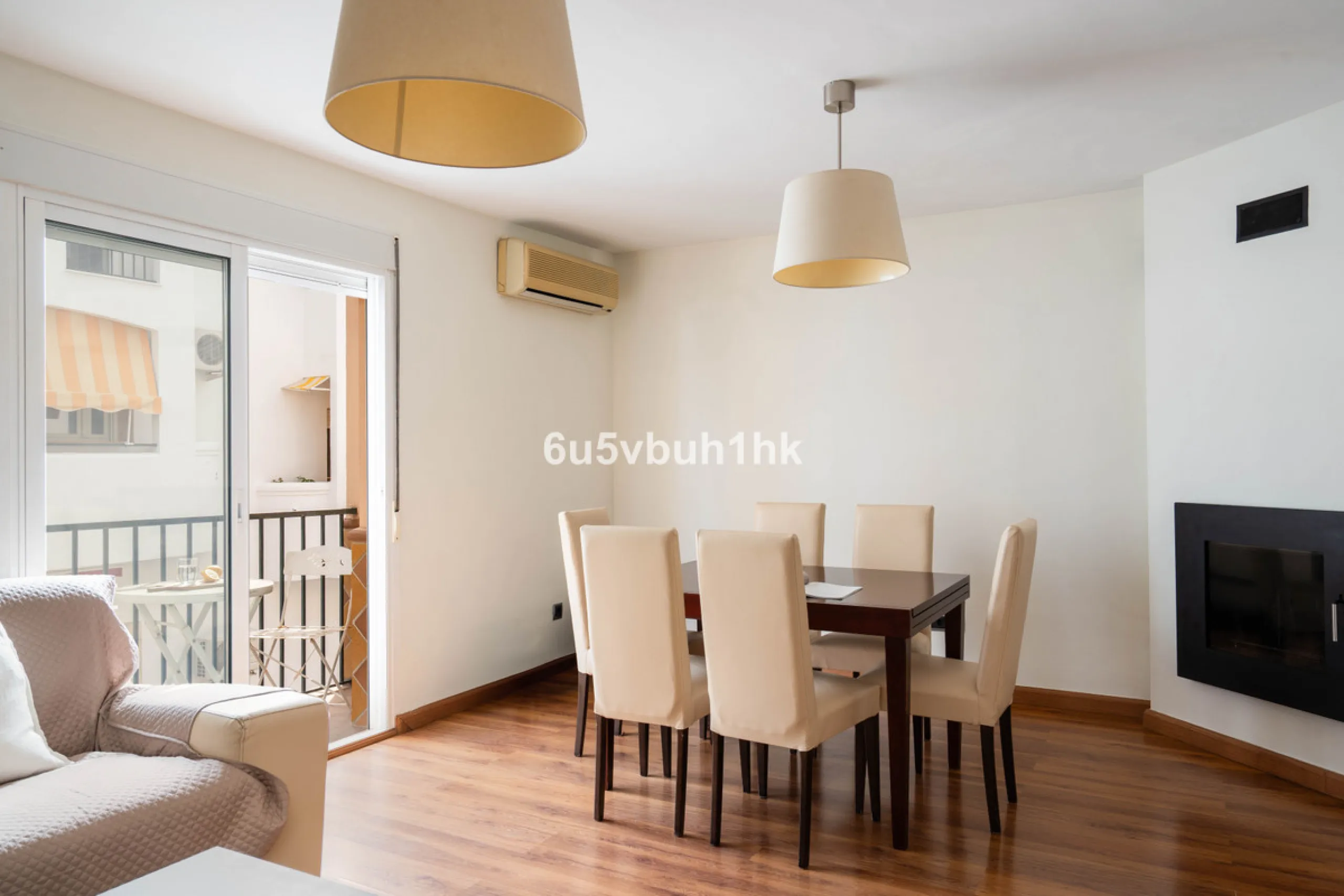 House - Townhouse в продаже в Mijas, Málaga. В доме 2 спален и 1 ванных комнат. Площадь дома 90 м²