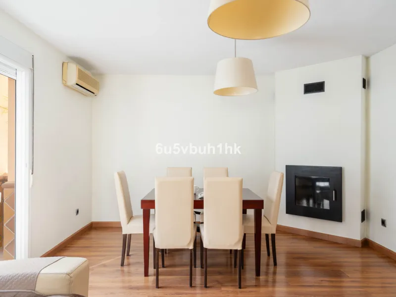 House - Townhouse в продаже в Mijas, Málaga. В доме 2 спален и 1 ванных комнат. Площадь дома 90 м²