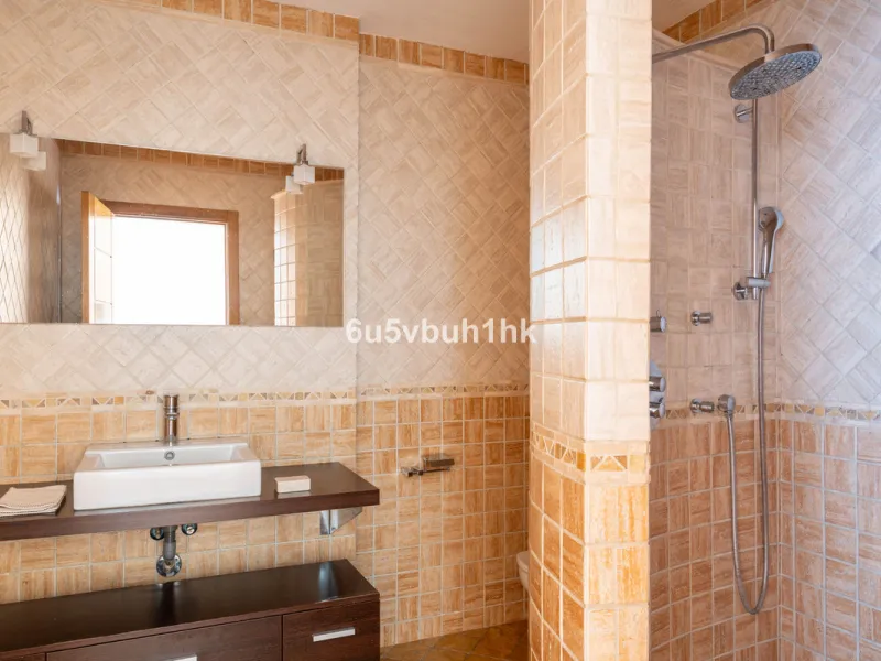 House - Townhouse в продаже в Mijas, Málaga. В доме 2 спален и 1 ванных комнат. Площадь дома 90 м²