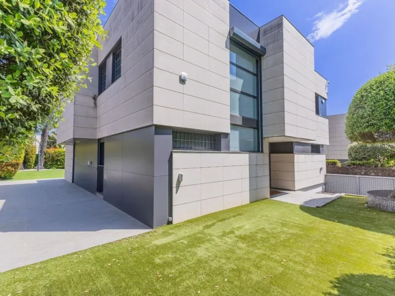 Villa exclusiva y luminosa en Sant Andreu de Llavaneres, Maresme