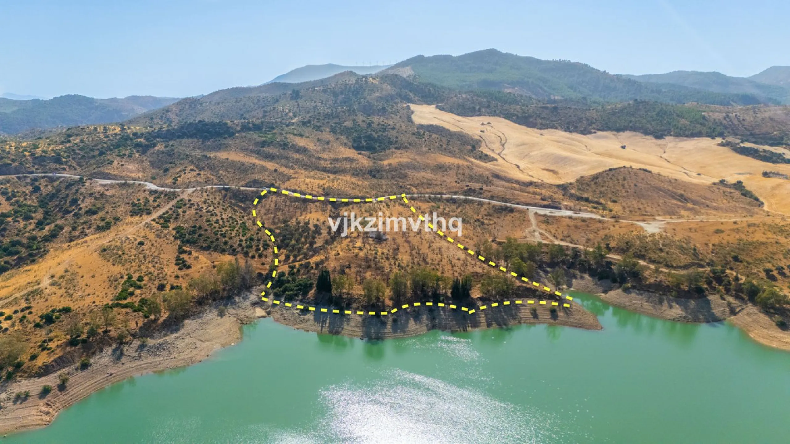 Plot - Commercial Plot в продаже в Ardales, Málaga. Площадь дома 104 м². Площадь участка 37909 м²