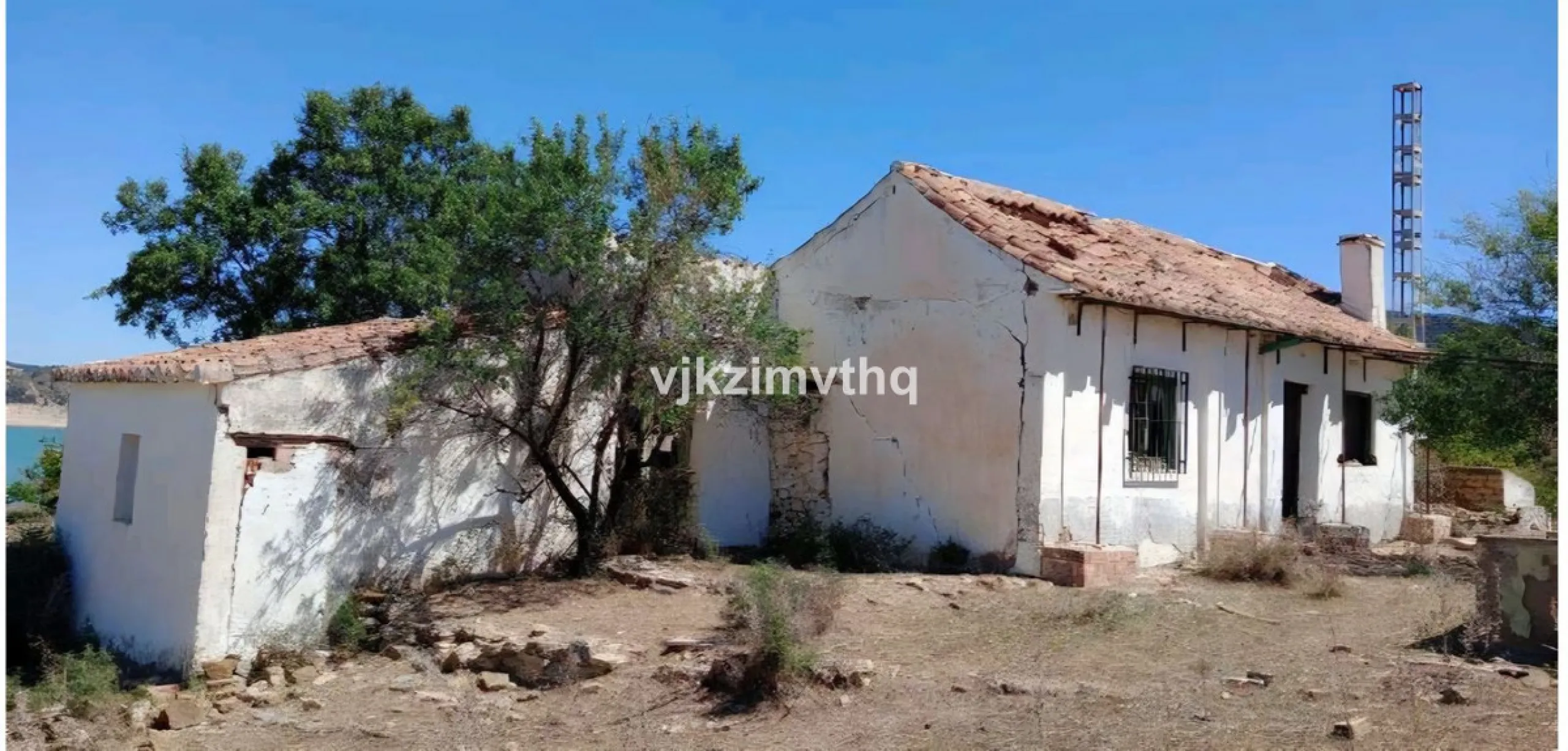 Plot - Commercial Plot в продаже в Ardales, Málaga. Площадь дома 104 м². Площадь участка 37909 м²