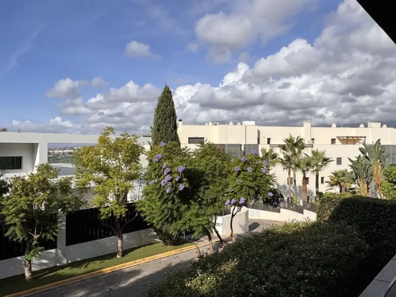 Apartment - Middle Floor Apartment в продаже в Málaga, Málaga. В доме 2 спален и 2 ванных комнат. Площадь дома 111 м²