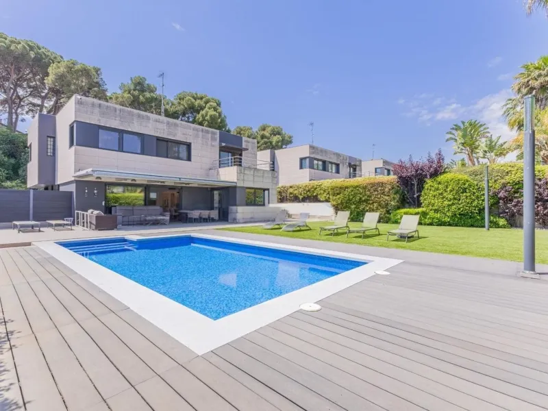 Villa exclusiva y luminosa en Sant Andreu de Llavaneres, Maresme