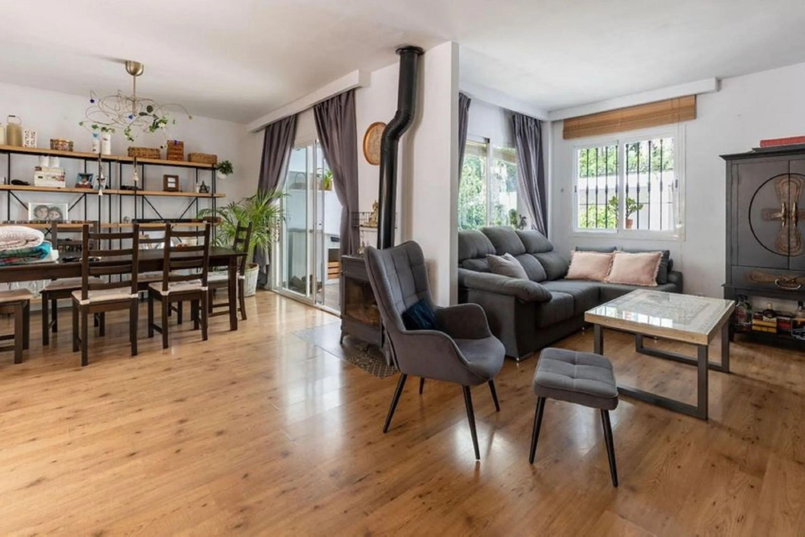 Charming Family Home in Los Naranjos de Marbella: Your Ideal Retreat