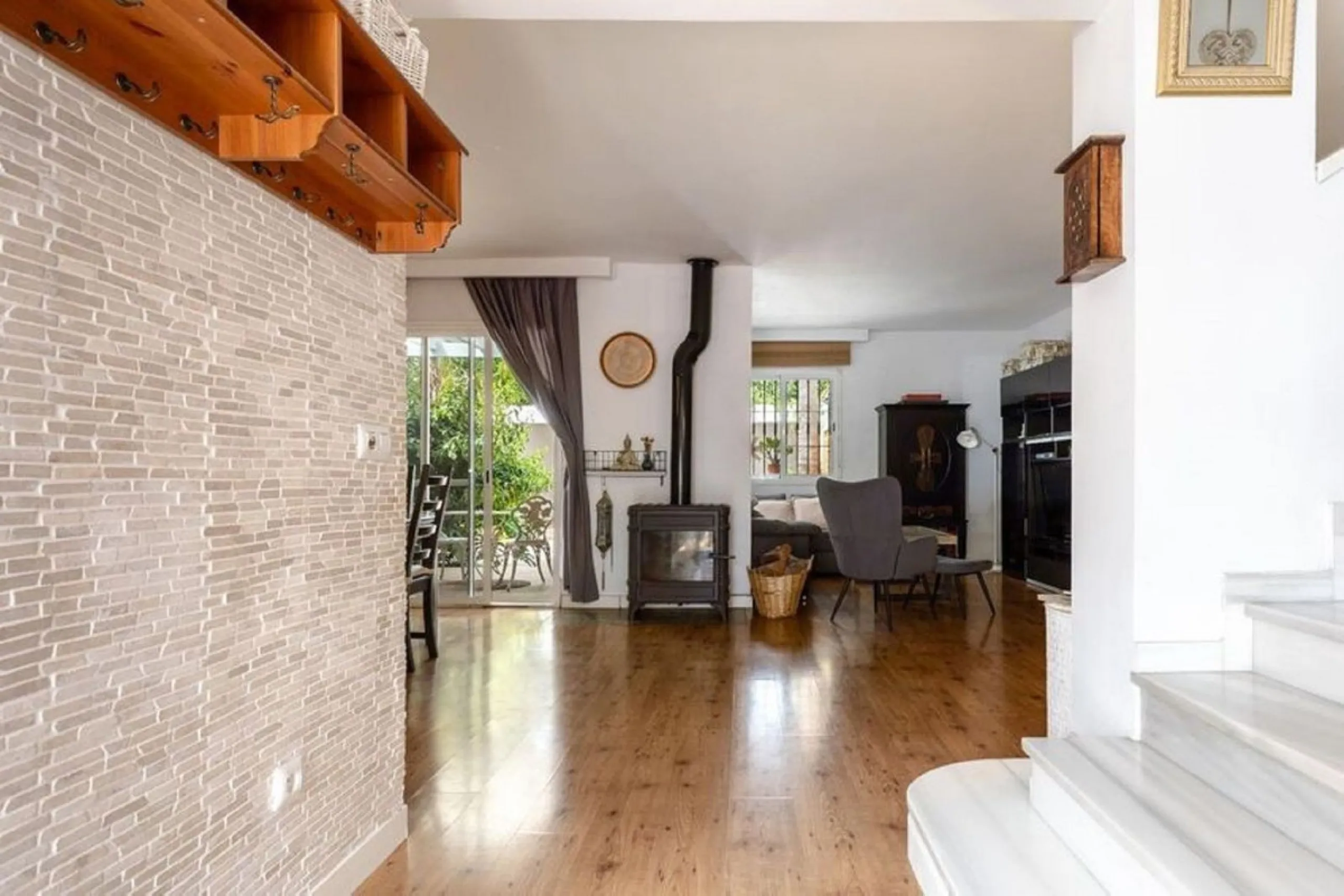 Charming Family Home in Los Naranjos de Marbella: Your Ideal Retreat