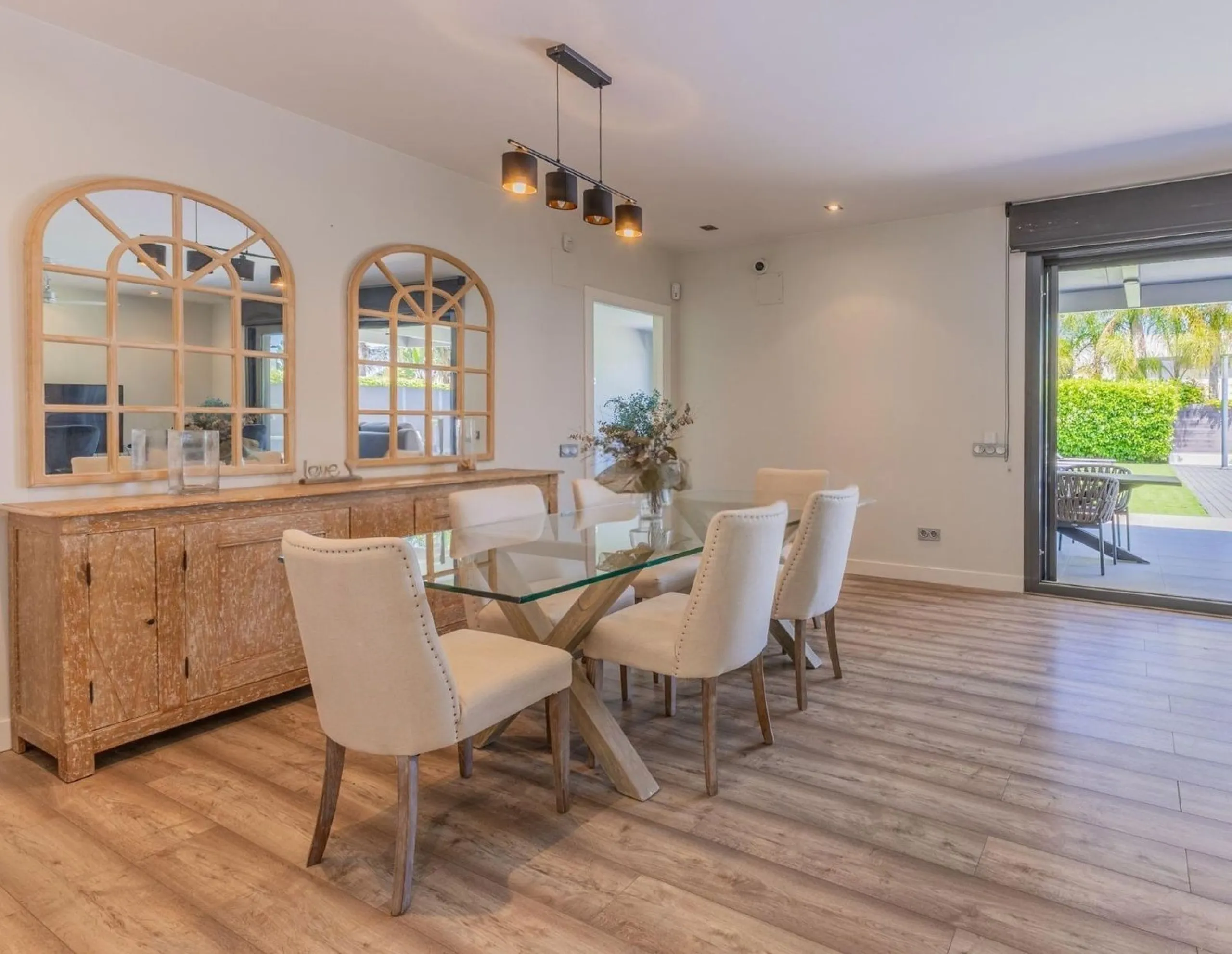 Villa exclusiva y luminosa en Sant Andreu de Llavaneres, Maresme